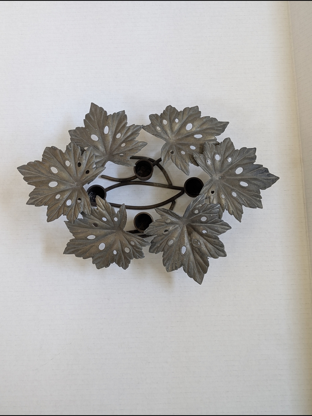Brass Candle Holder Centerpiece For Tapered Candles With 6 Brass Leaves